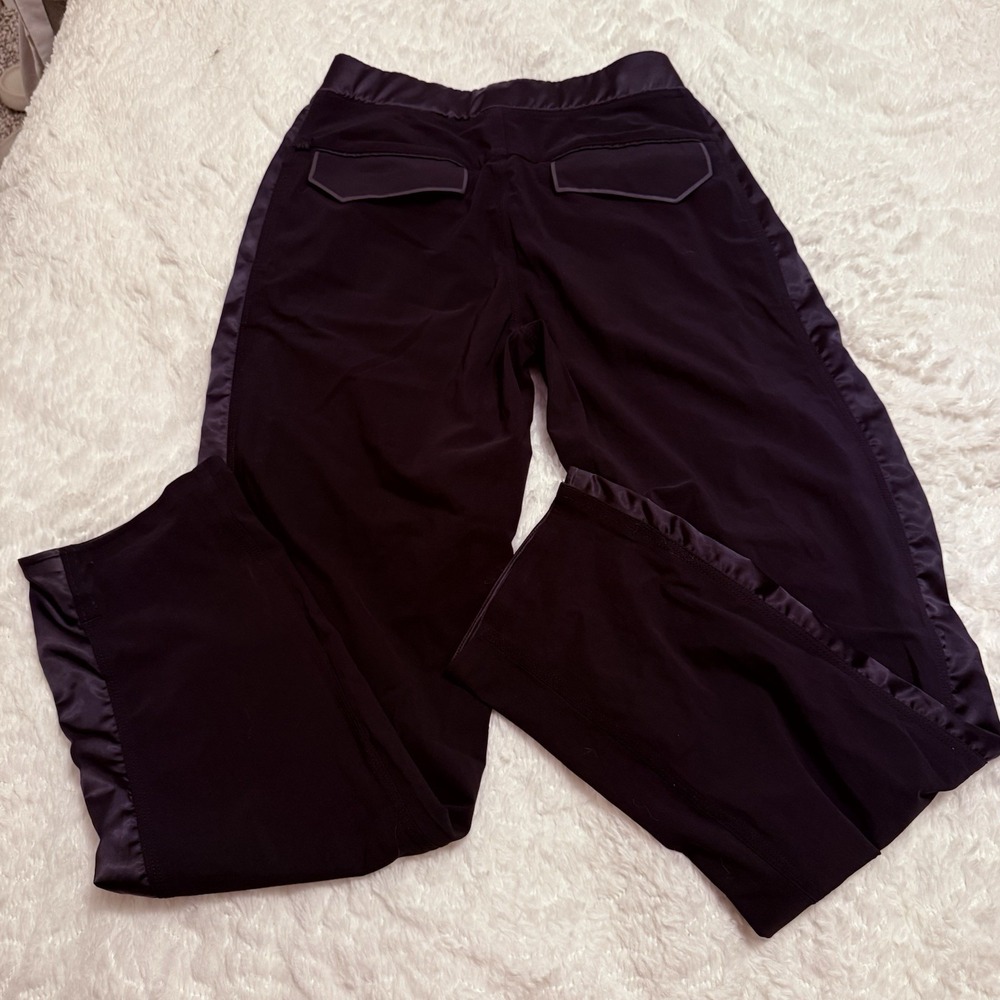 Lululemon Rise And Shine Tuxedo Pants Size 4 Rare And Forever Classic - Picture 2 of 5